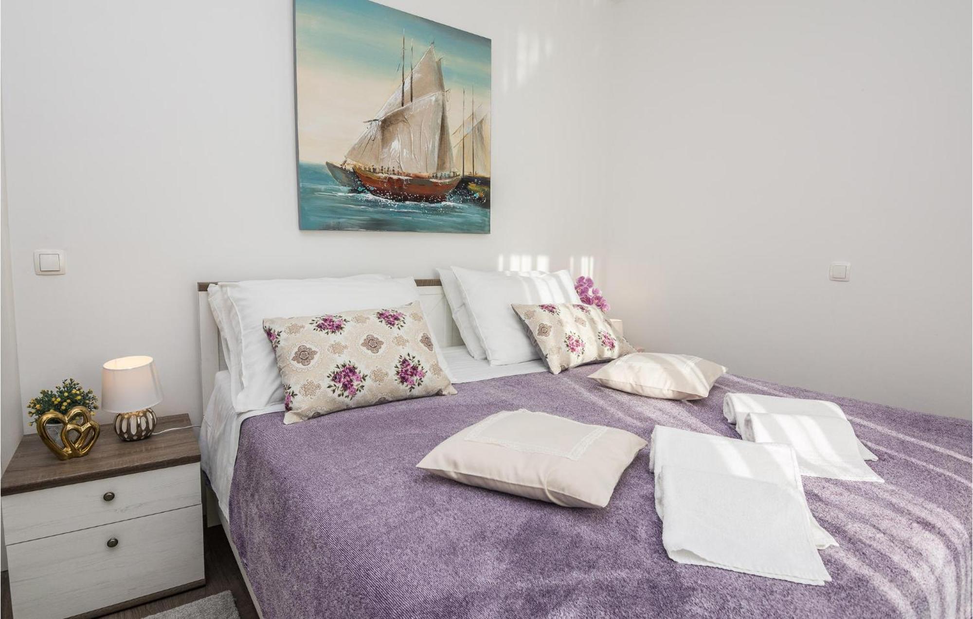 Beautiful Home In Privlaka With Wifi Екстер'єр фото