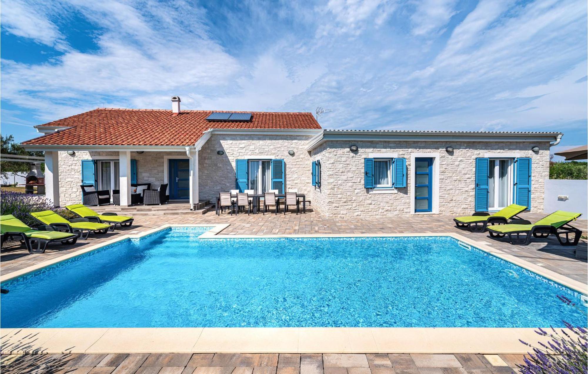 Beautiful Home In Privlaka With Wifi Екстер'єр фото
